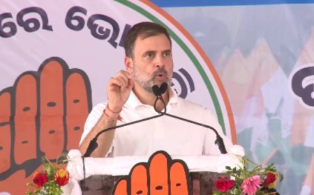 ବଲାଙ୍ଗୀରରେ ରାହୁଲ ଗାନ୍ଧୀ; କଂଗ୍ରେସ ଆସିଲେ କୋଟିଏ ଲକ୍ଷପତି ସୃଷ୍ଟି କରିବ