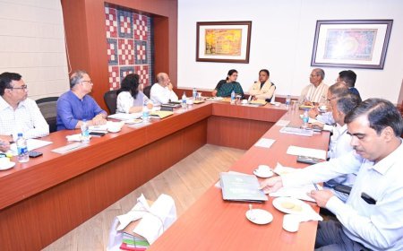 ମୁଖ୍ୟମନ୍ତ୍ରୀଙ୍କ ଗୁରୁତ୍ବପୂର୍ଣ୍ଣ ବୈଠକ, ବିଭିନ୍ନ ବିଭାଗର କାର୍ଯ୍ୟର କଲେ ସମୀକ୍ଷା