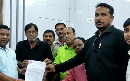 ରଘୁନନ୍ଦନ ଦାସଙ୍କ ବିରୋଧରେ କାର୍ଯ୍ୟାନୁଷ୍ଠାନ ଦାବି କଲା ଆନନ୍ଦପୁର ପ୍ରେସ ପରିଷଦ, ମୁଖ୍ୟନ୍ତ୍ରୀଙ୍କ ଉଦ୍ଦେଶ୍ୟରେ ଉପଜିଲ୍ଲାପାଳଙ୍କୁ ଦାବିପତ୍ର