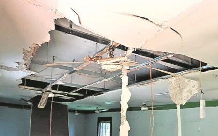 ୫-ଟି ସ୍କୁଲରେ ସିଲିଂ ଖସି ୫ ଛାତ୍ରୀ ଆହତ