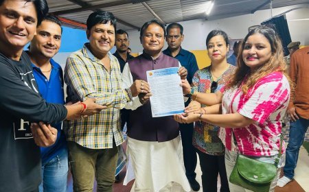 ମୁଖ୍ୟମନ୍ତ୍ରୀଙ୍କୁ ଭେଟିଲେ ଓଡିଶା କଳାକାରଙ୍କ ସ୍ବର ପରିବାର  ମହାସଂଘ