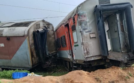 ହାଓ୍ବଡା-ମୁମ୍ବାଇ ଏକ୍ସପ୍ରେସ୍ ଲାଇନଚ୍ୟୁତ: ଦୁଇ ମୃତ, ୫ ଟ୍ରେନ୍ ବାତିଲ