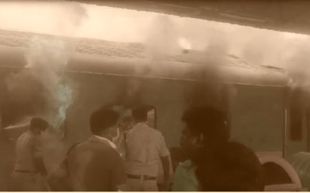 ବିଶାଖାପାଟଣା ଷ୍ଟେସନରେ କୋରବା ଏକ୍ସପ୍ରେସରେ ଲାଗିଲା ନିଆଁ