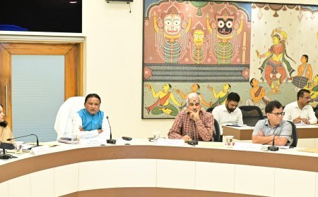 ସଚିବ ସ୍ତରୀୟ ବୈଠକ ; ଯୋଜନା ଅନୁଯାୟୀ କାର୍ଯ୍ୟକ୍ରମ ତ୍ୱରାନ୍ୱିତ କରି ଖର୍ଚ୍ଚ ବୃଦ୍ଧି କରିବାକୁ ମୁଖ୍ୟମନ୍ତ୍ରୀଙ୍କ ନିର୍ଦ୍ଦେଶ