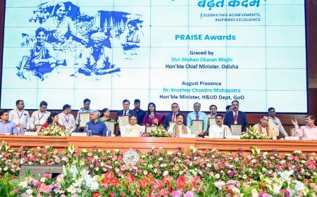 ପୌରପ୍ରଶାସନ ସହ ଯୋଡି ହୋଇ ଜନପ୍ରତିନିଧିମାନେ ଲୋକଙ୍କ ଆଶା ଆକାଂକ୍ଷା ପୂରଣ କରିବା ଦିଗରେ କାର୍ଯ୍ୟ କରନ୍ତୁ : ମୁଖ୍ୟମନ୍ତ୍ରୀ