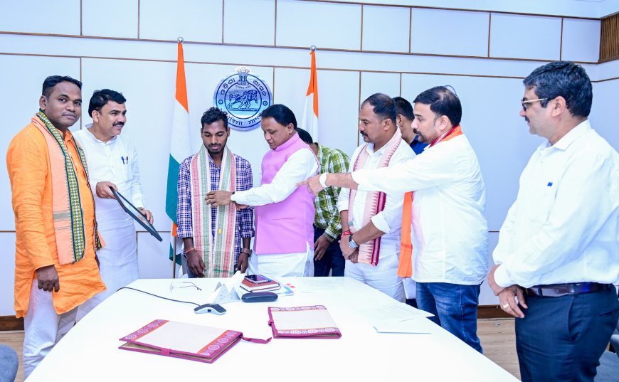 ମଙ୍ଗଳାଙ୍କ ମେଡିକାଲ ପାଠ୍ୟକ୍ରମ ଜାରି ରଖିବା ପାଇଁ ସମସ୍ତ ସହଯୋଗ ଯୋଗାଇ ଦିଆଯିବ : ମୁଖ୍ୟମନ୍ତ୍ରୀ