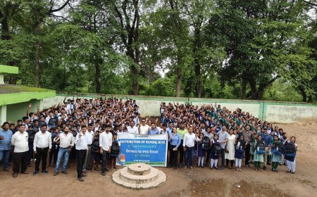 ଓଡ଼ିଶାରେ ଗ୍ରାମୀଣ ଶିକ୍ଷାକୁ ପ୍ରୋତ୍ସାହିତ କରୁଛି ବେଦାନ୍ତ ; ୫୦ରୁ ଅଧିକ ସ୍କୁଲର ୪ ହଜାରରୁ ଅଧିକ ଛାତ୍ରଛାତ୍ରୀଙ୍କୁ ପାଠ୍ୟ କିଟ୍ ପ୍ରଦାନ