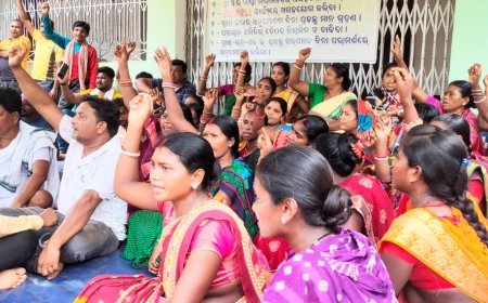 ସରପଞ୍ଚମାନଙ୍କୁ ଉପେକ୍ଷା ଅଭିଯୋଗ ; ବ୍ଲକ ସମ୍ମୁଖରେ ସରପଞ୍ଚ ସଂଘର ଧାରଣା