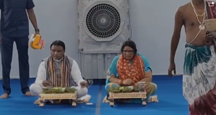ନୁଆଁ ଖାଇଲେ ମୁଖ୍ୟମନ୍ତ୍ରୀ , ସମଲେଶ୍ୱରୀ ମନ୍ଦିରରେ ଇଷ୍ଟ ଦେବୀ ସମଲେଶ୍ୱରୀଙ୍କୁ ଦର୍ଶନ କଲେ