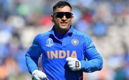 ଝାଡ଼ଖଣ୍ଡ ନିର୍ବାଚନ ମୈଦାନକୁ ଓହ୍ଲାଇଲେ ମହେନ୍ଦ୍ର ସିଂ ଧୋନି, ଜାଣନ୍ତୁ କାହିଁକି ନେଲେ ଏଭଳି ନିଷ୍ପତ୍ତି