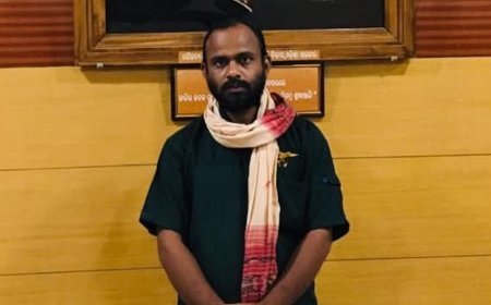 ‘ରାଣ୍ଡିପୁଅ ଅନନ୍ତା’ କାହାଣୀକୁ ପରିବର୍ତ୍ତନ କରି ସିନେମା କରିବା ଫକୀରମୋହନ ସେନାପତିଙ୍କୁ ଅପମାନ : ବାପୁ ଓଝା