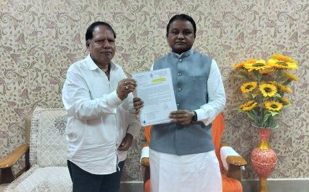 ଆରଜିଏଚକୁ ଜିଲ୍ଲା ଡାକ୍ତରଖାନାର ମାନ୍ୟତା ସହ ରାଉରକେଲାରେ ଏକ ସରକାରୀ ମେଡ଼ିକାଲ କଲେଜ ସ୍ଥାପନା ଦାବିରେ ମୁଖ୍ୟମନ୍ତ୍ରୀଙ୍କୁ ବିଧାୟକଙ୍କ ସ୍ମାରକପତ୍ର