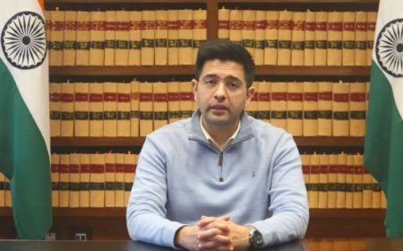 महाकुंभ में महंगी उड़ानों पर राघव चड्ढा ने उठाए सवाल, सरकार से की ये मांग