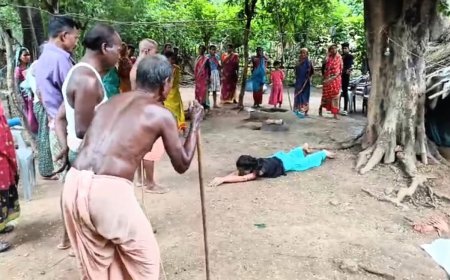 ଝିଅ ସାଜିଯାଉଛି ସାପ ; ଭୟଭୀତ ଅବସ୍ଥାରେ ପରିବାର ଲୋକେ