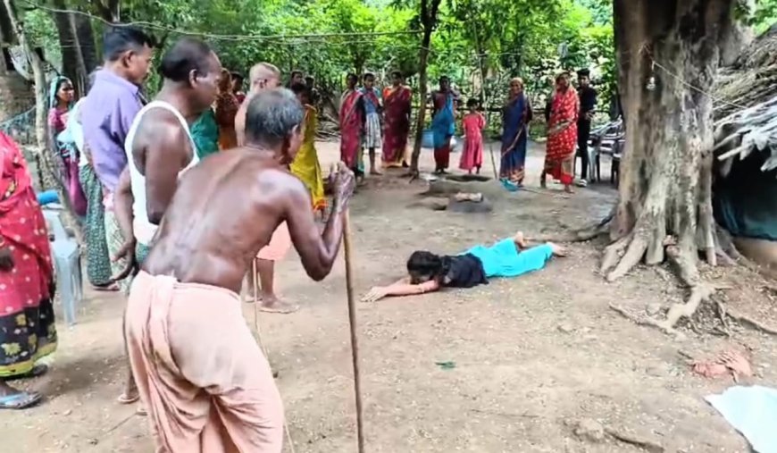ଝିଅ ସାଜିଯାଉଛି ସାପ ; ଭୟଭୀତ ଅବସ୍ଥାରେ ପରିବାର ଲୋକେ