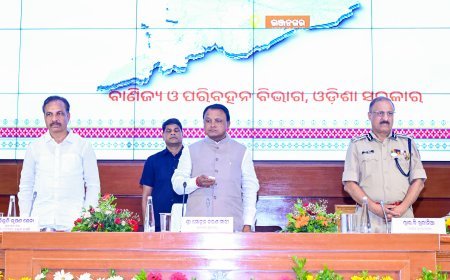 ଘରୁ ବାହାରିବାଠାରୁ ଫେରିବା ପର୍ଯ୍ୟନ୍ତ ସଡ଼କର ସମସ୍ତ ନିୟମ ପାଳନ କରନ୍ତୁ, ସୁରକ୍ଷିତ ଭାବେ ଘରକୁ ଫେରିବାକୁ ନିଶ୍ଚିତ କରନ୍ତୁ : ମୁଖ୍ୟମନ୍ତ୍ରୀ