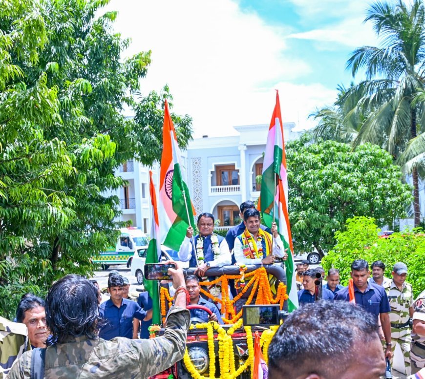 ରାଷ୍ଟ୍ରୀୟ ଏକତାକୁ ସୁଦୃଢ କରିବାରେ ତ୍ରିରଙ୍ଗା ଶୋଭାଯାତ୍ରା ମହତ୍ୱପୂର୍ଣ୍ଣ ଭୂମିକା ଗ୍ରହଣ କରିଛି : ମୁଖ୍ୟମନ୍ତ୍ରୀ