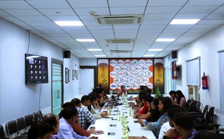 ଶିକ୍ଷା ଉଦ୍ୟୋଗୀମାନଙ୍କୁ ସଶକ୍ତ କରିବା ପାଇଁ ଓକେସିଏଲ ଗୁରୁ ଦିବସରେ ନୂତନ କେନ୍ଦ୍ର ପଞ୍ଜୀକରଣ ପକ୍ରିୟା ୨୦୨୬ ଆରମ୍ଭ କରିଛି