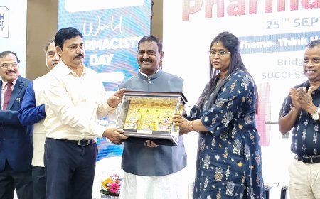 ହାଇଟେକ୍ରେ ବିଶ୍ୱ ଫାର୍ମାସିଷ୍ଟ ଦିବସ ମହାସମାରୋହରେ ଉଦ୍ଘାଟିତ