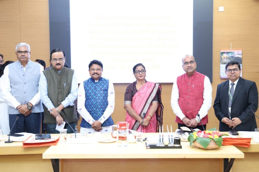 ଓଡ଼ିଶା ବିଧାନସଭା ପରିଦର୍ଶନ କଲେ ୧୨ଟି ଦେଶର ୪୦ଜଣ ବିଦେଶୀ ପ୍ରତିନିଧି