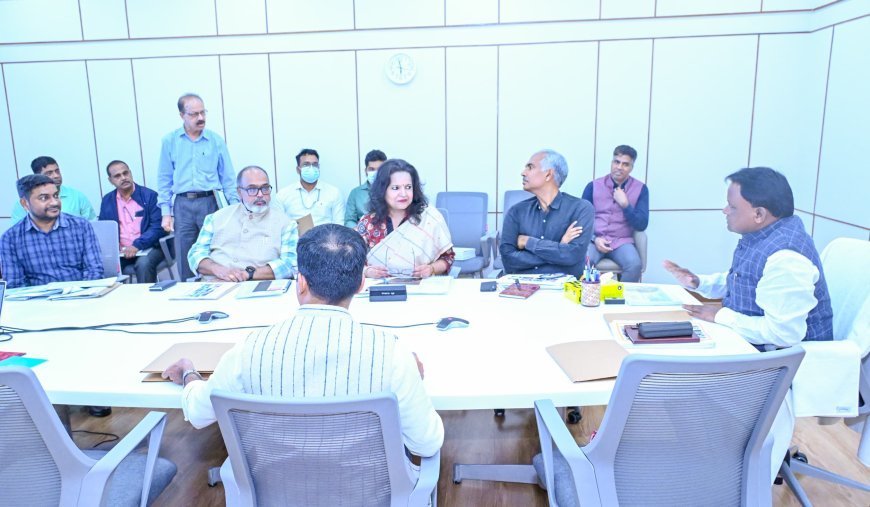 DMF ବୈଠକରେ ସମୀକ୍ଷା କଲେ ମୁଖ୍ୟମନ୍ତ୍ରୀ ; ପ୍ରତ୍ୟେକ DMFର ବାର୍ଷିକ ରିପୋର୍ଟ ଦାଖଲ କରିବାକୁ ମୁଖ୍ୟମନ୍ତ୍ରୀଙ୍କ ନିର୍ଦ୍ଦେଶ