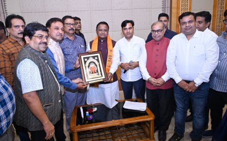 ୨୦୨୬-୨୭ ବର୍ଷ ପାଇଁ ଲୋକାଭିମୁଖୀ ବଜେଟ ; ଝାରସୁଗୁଡ଼ା, ବଲାଙ୍ଗୀର ଓ ପିପିଲିରୁ ଜନସାଧାରଣ ଆସି ମୁଖ୍ୟମନ୍ତ୍ରୀଙ୍କୁ ସମ୍ୱର୍ଦ୍ଧିତ କଲେ