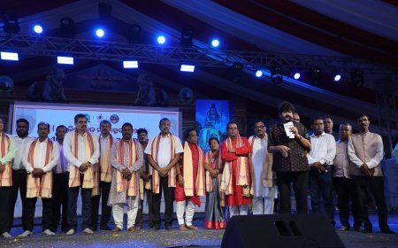 ଏକାମ୍ର ସଂସ୍କୃତିକ ପ୍ରକାଶନୀ ପକ୍ଷରୁ ଲିଙ୍ଗରାଜ ମହୋତ୍ସବ ୫ମ ସନ୍ଧ୍ୟା