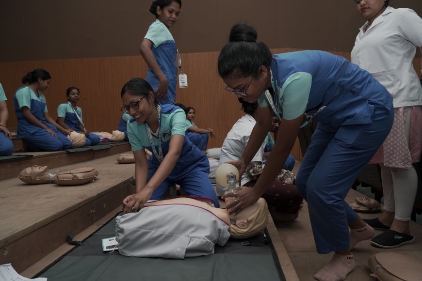 ହାଇଟେକ୍ ମେଡ଼ିକାଲ୍ କଲେଜ ଓ ହସ୍‌ପିଟାଲରେ ‘ବେସିକ୍ ଲାଇଫ୍ ସପୋର୍ଟ' ତାଲିମ୍ କାର୍ଯ୍ୟକ୍ରମ ଆୟୋଜିତ